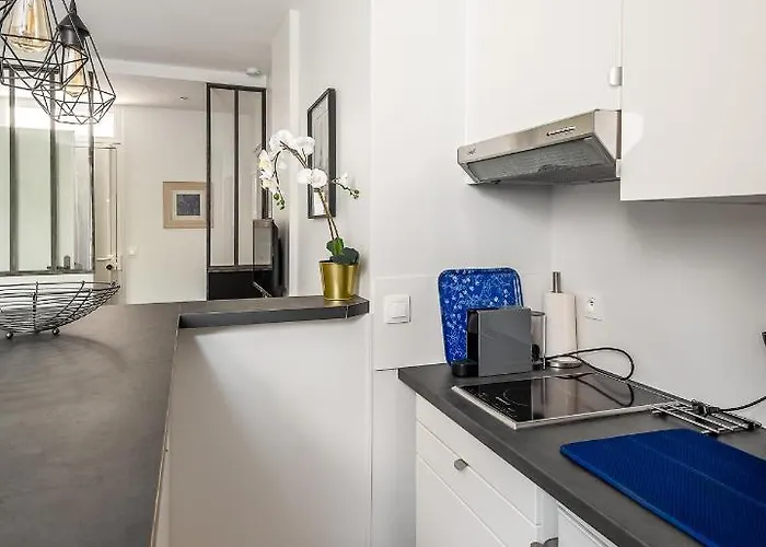1 Bedroomed Repos 公寓 巴黎