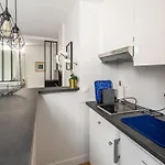 1 Bedroomed Repos Appartement Paris